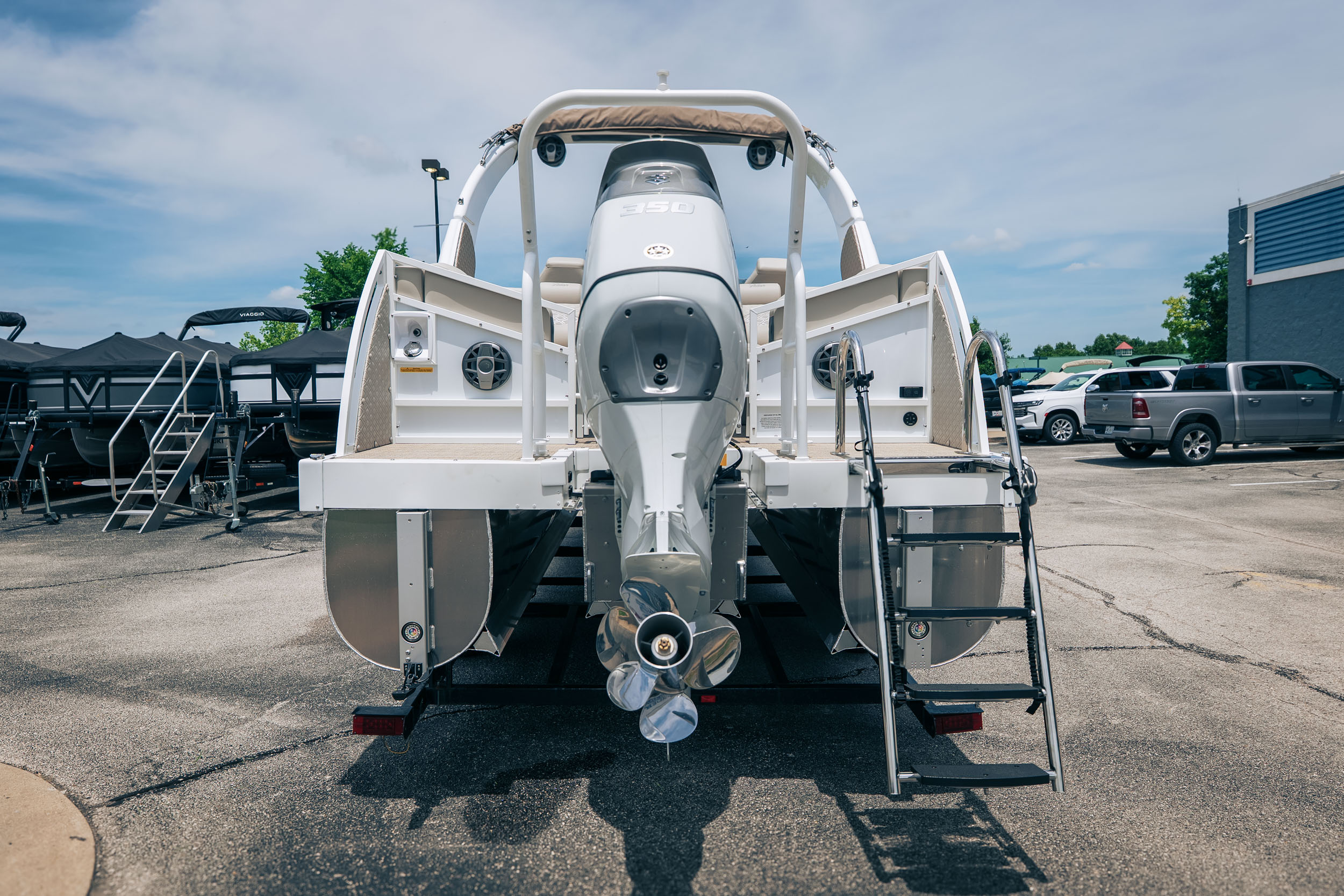 2026 JC Tritoon SportToon 26 TT - Image 38
