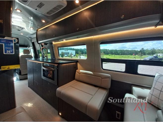 2026 Airstream Interstate 24GT - Image 22