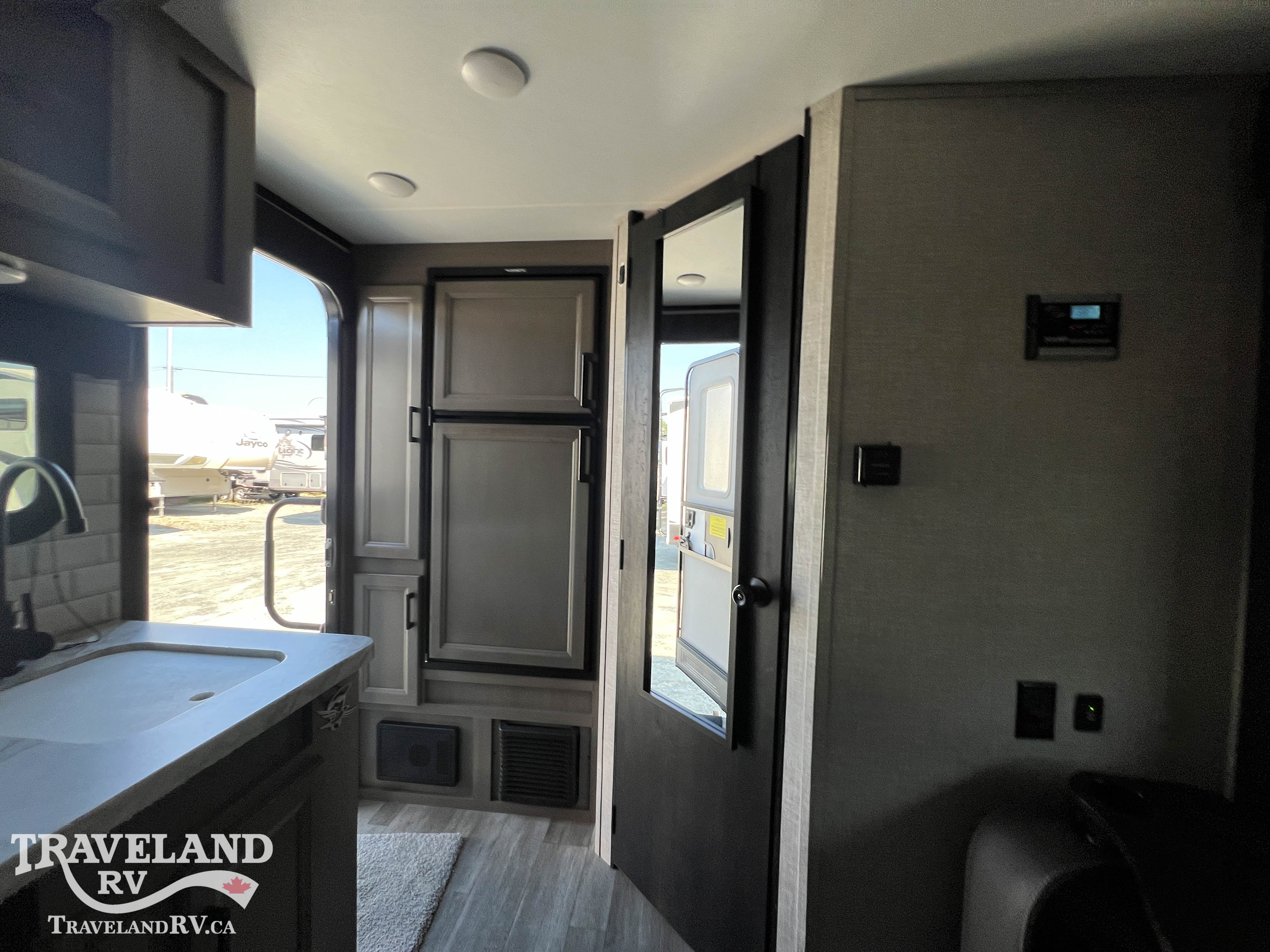 2022 Jayco Jay Feather Micro 166FBS - Image 9