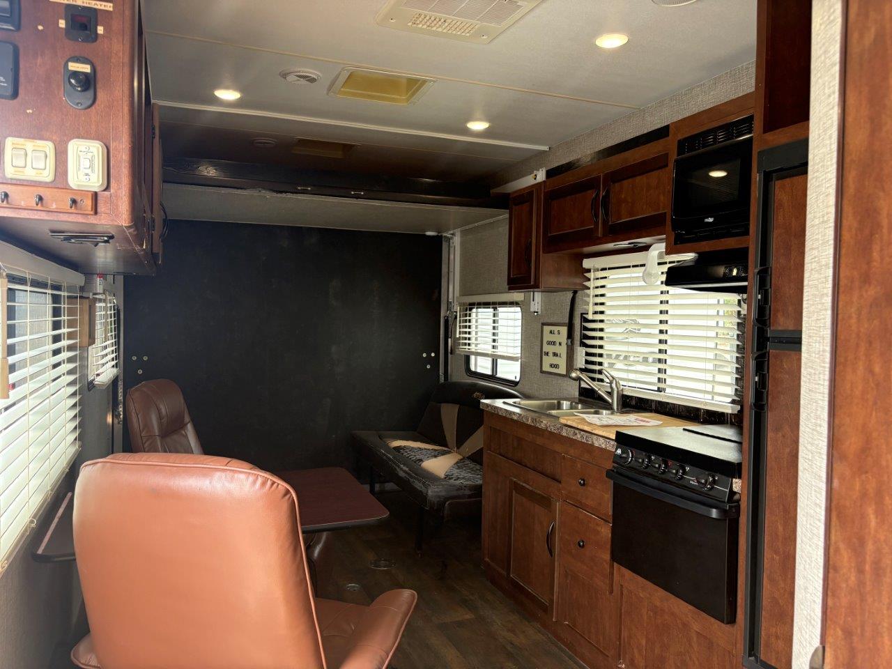 2016 Eclipse Attitude Pro Lite 23SA - Image 15