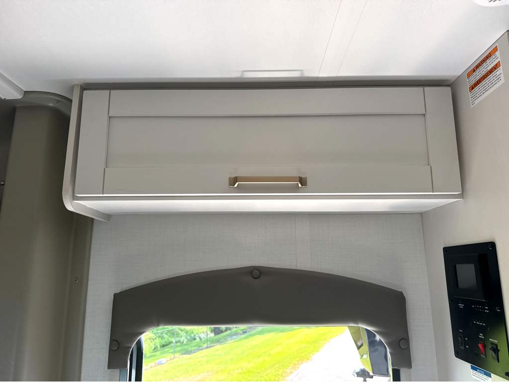 2027 ENTEGRA COACH ODYSSEY 24B - Image 10