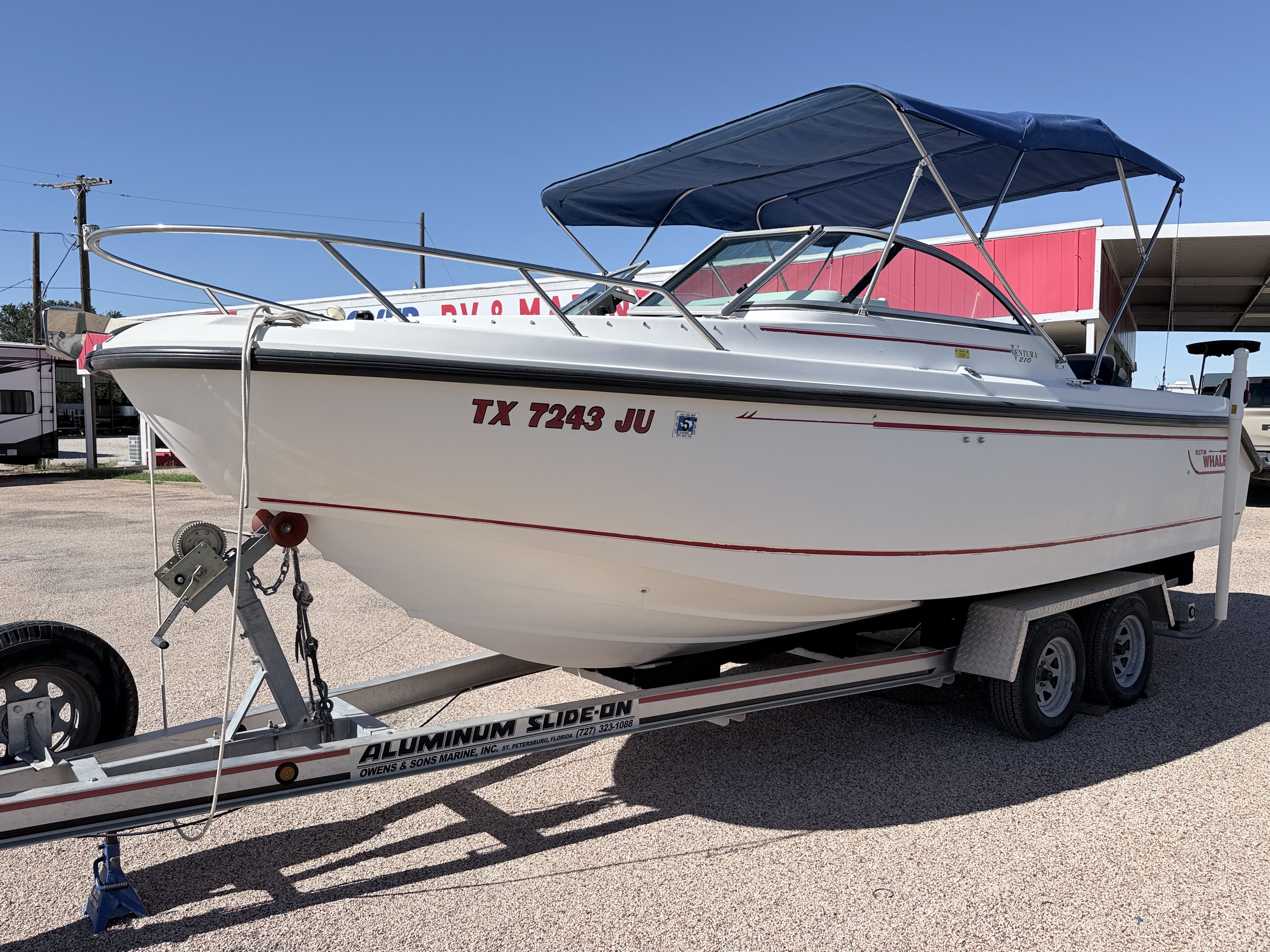 2003 BOSTON WHALER 210 VENTURA - Image 7