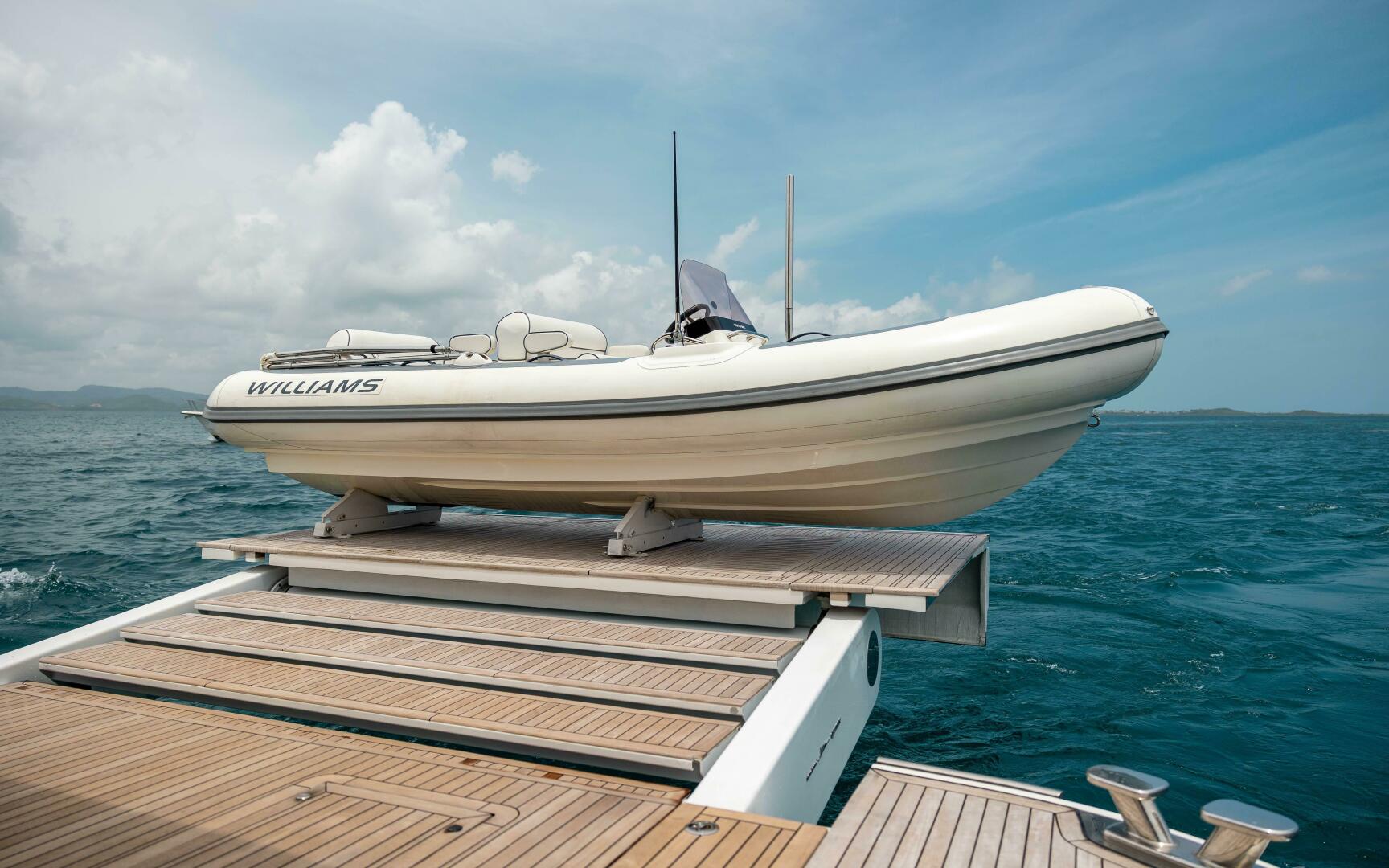 2021 Princess X95 - Image 111