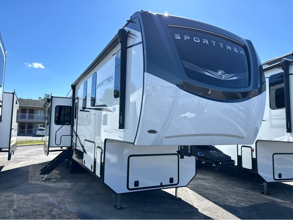 2026 VENTURE RV SPORTTREK 353VIK - Image 1
