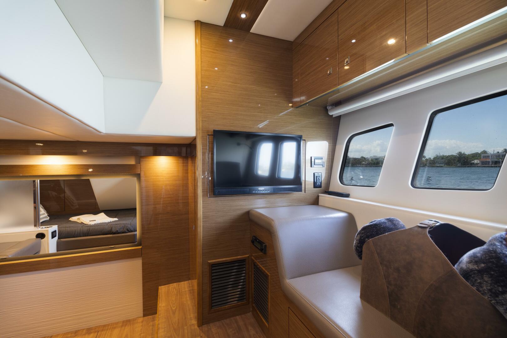 2018 Cruisers 45 Cantius - Image 21