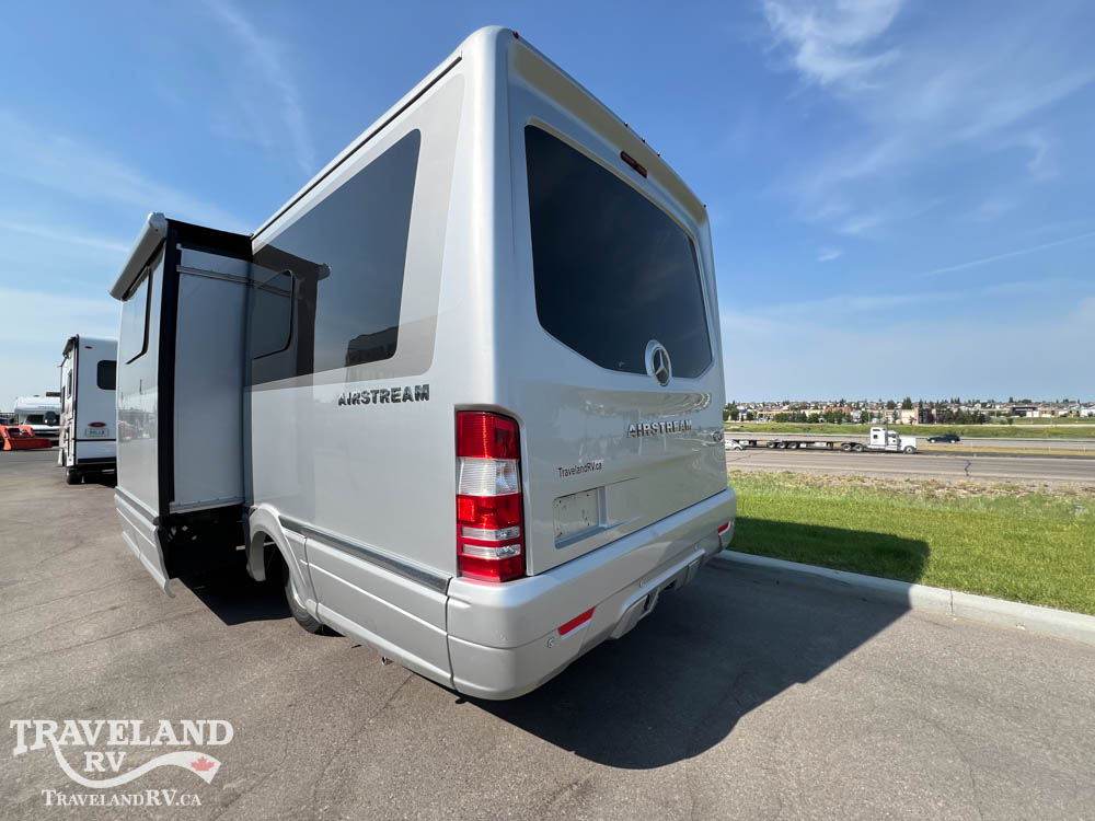 2025 AIRSTREAM ATLAS MURPHY SUITE E1 - Image 10