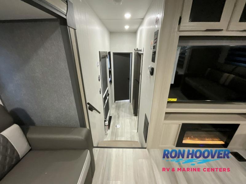 2026 FOREST RIVER 37GALLEY - Image 15