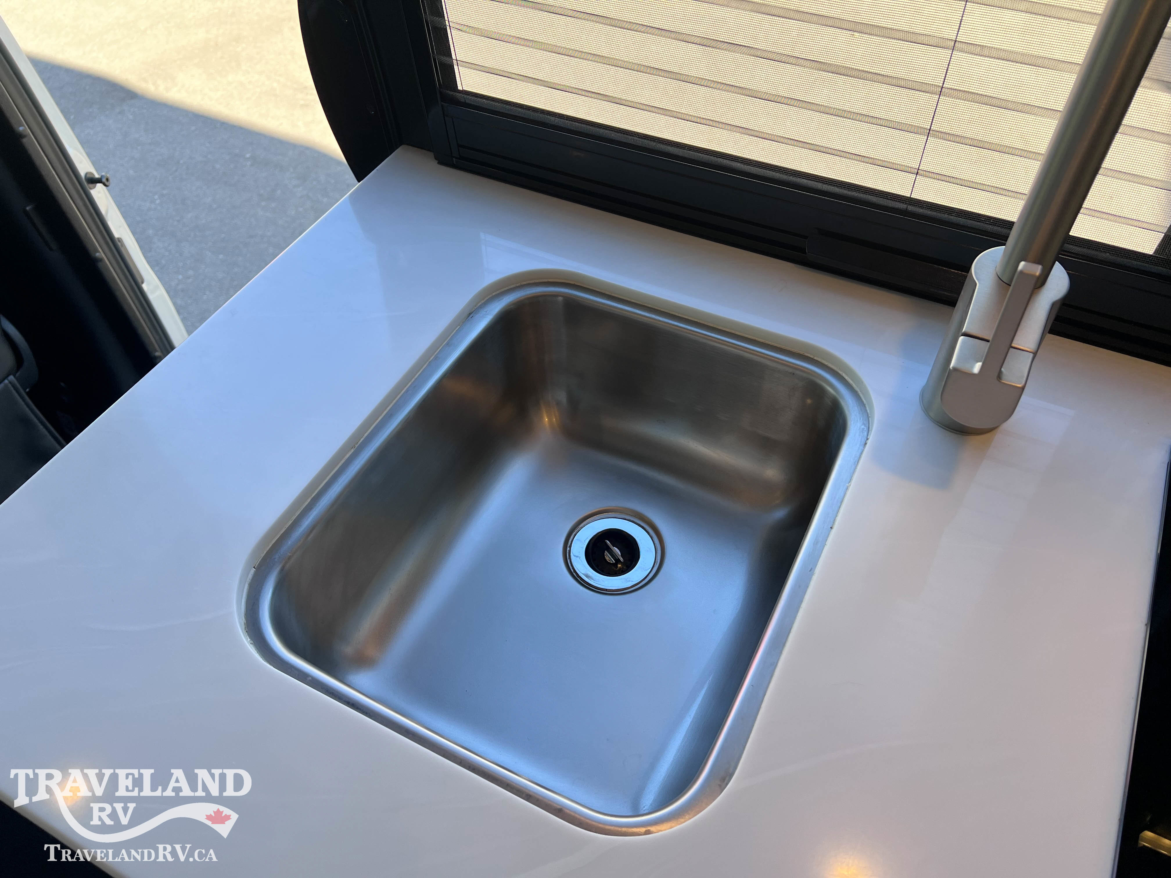 2023 AIRSTREAM INTERSTATE 24GT E-1 PKG - Image 34
