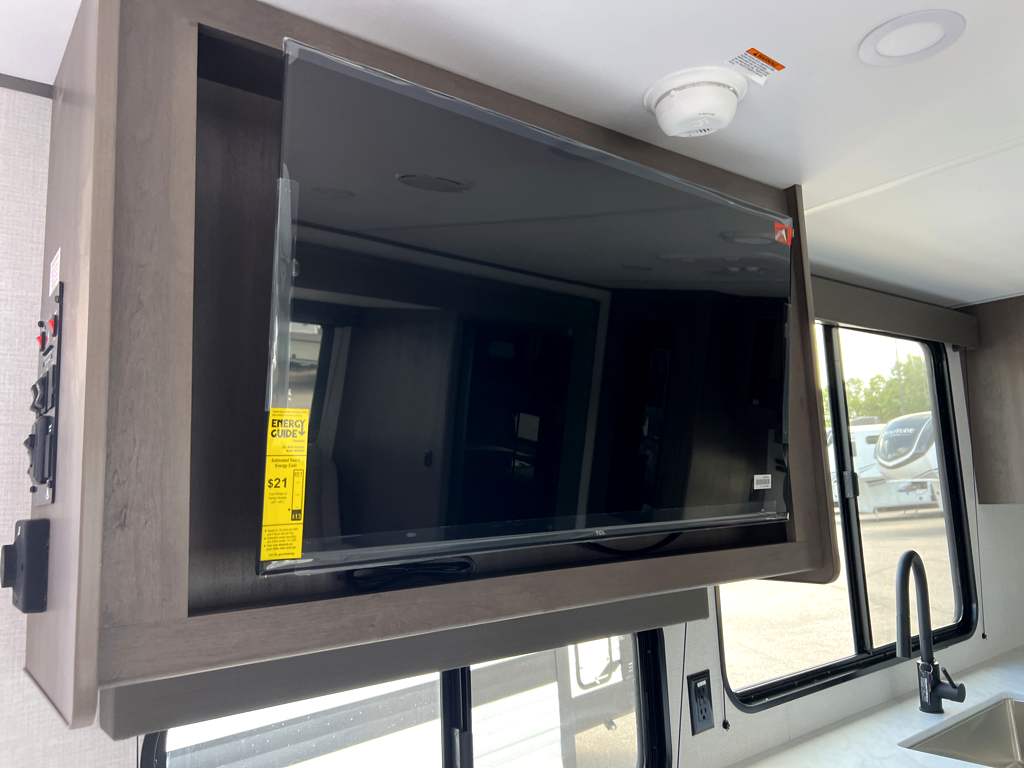 2026 GRAND DESIGN TRANSCEND 315RKT - Image 10