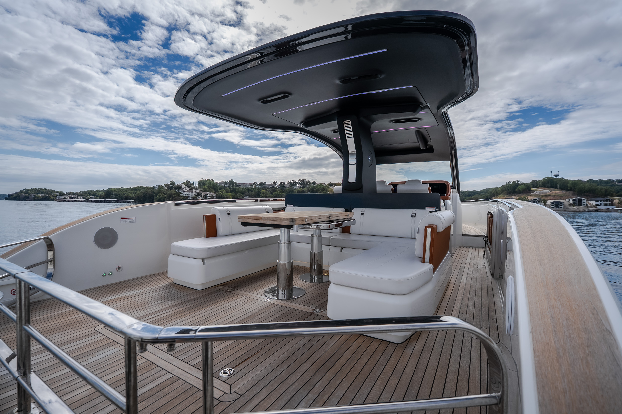 2025 Invictus TT430S - Image 20