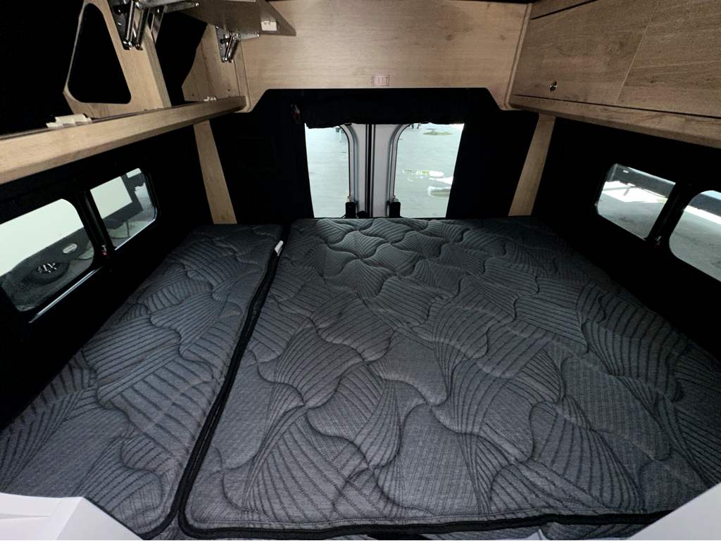 2026 AIRSTREAM RANGELINE POP TOP - Image 20