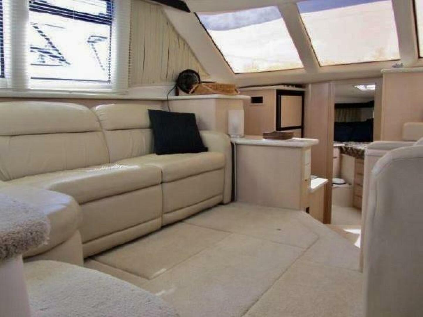 2000 Carver 404 - Image 8