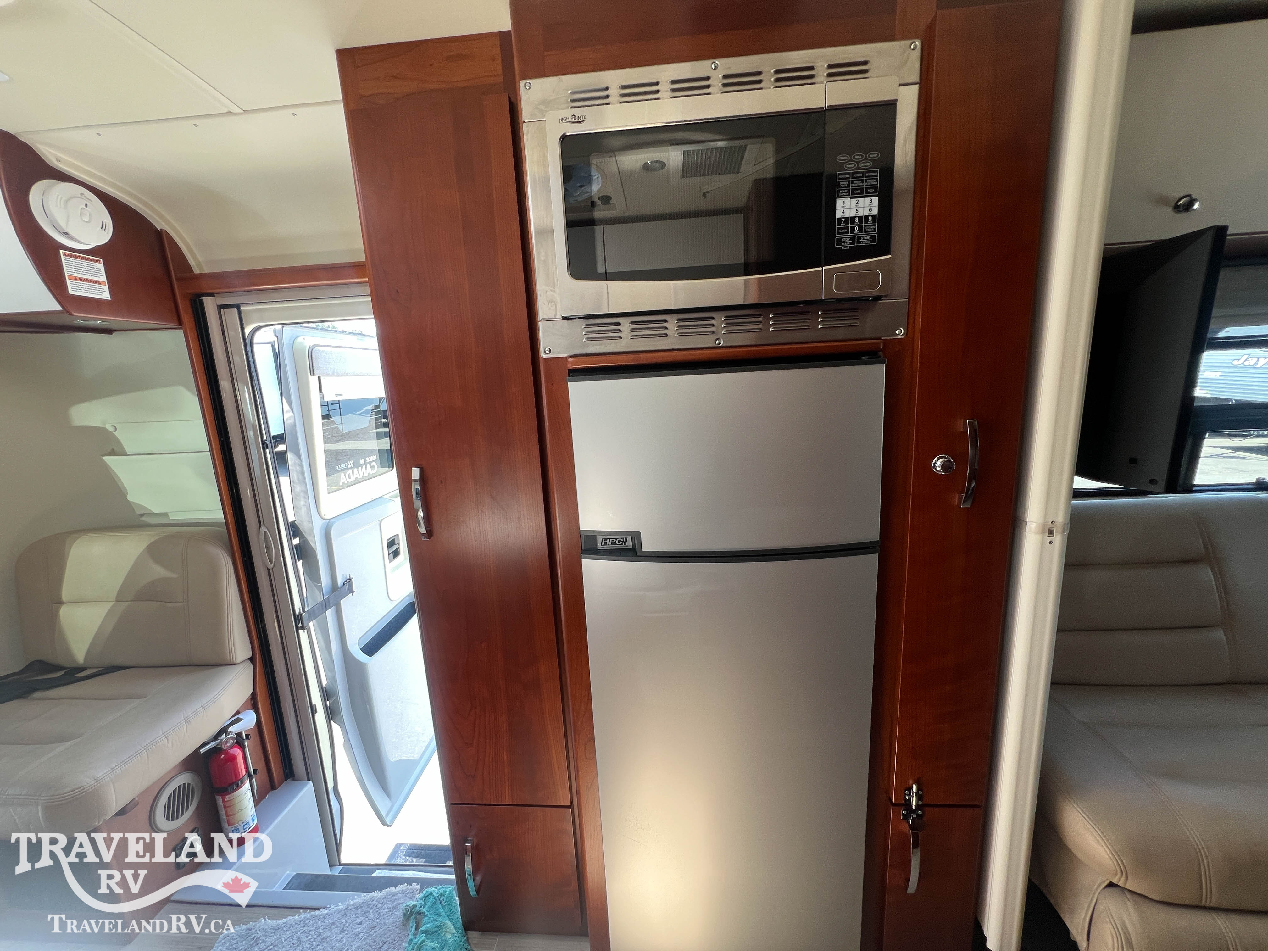 2015 Leisure Travel SERENITY S24CB - Image 26