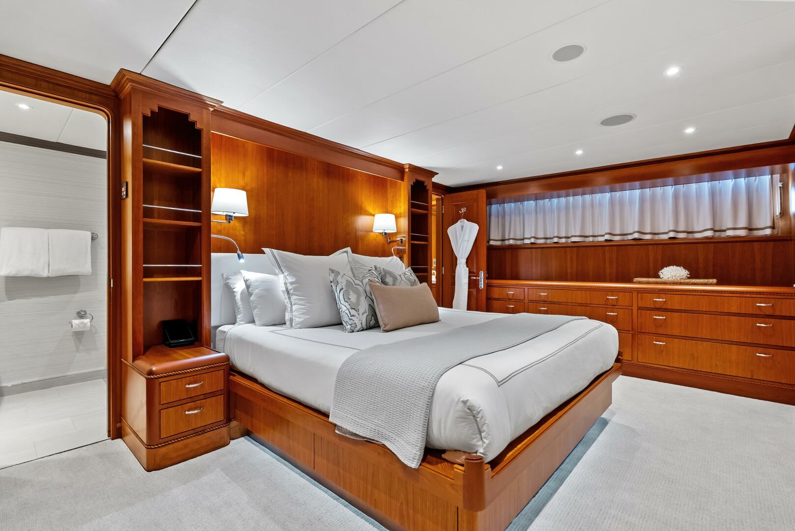 1998 Burger Raised Pilothouse - Image 21