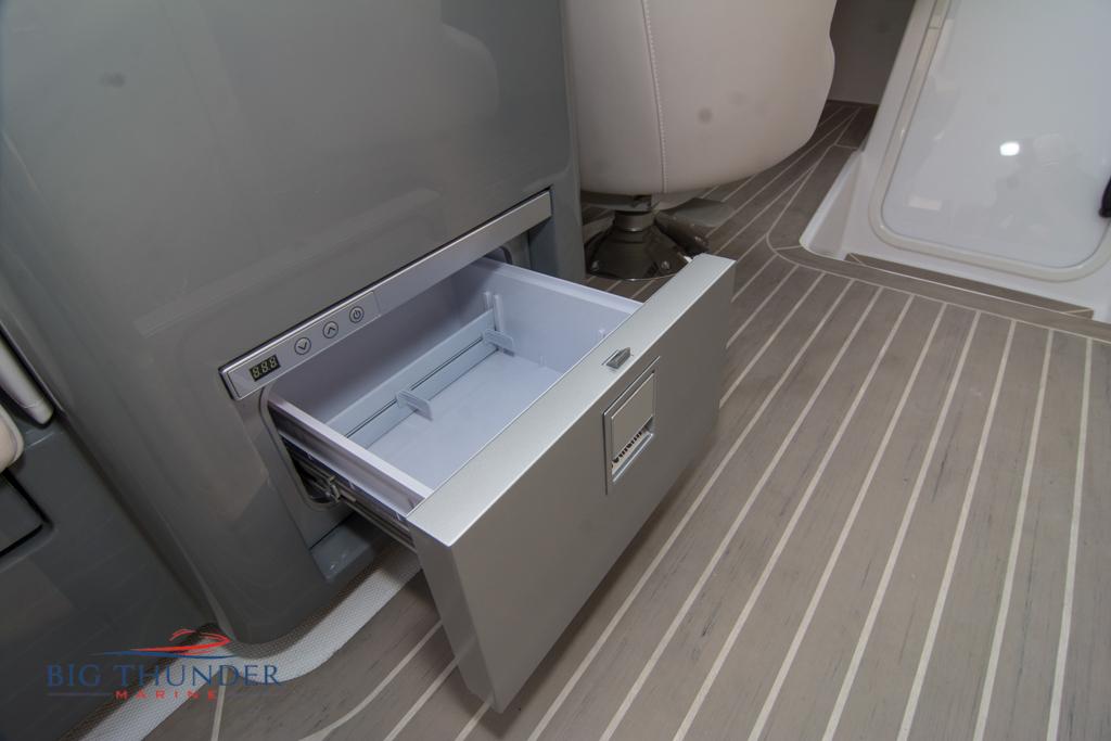 2019 Donzi 41 GT - Image 18
