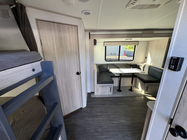 2022 Cruiser RV Shadow Cruiser SC258BHS - Image 15