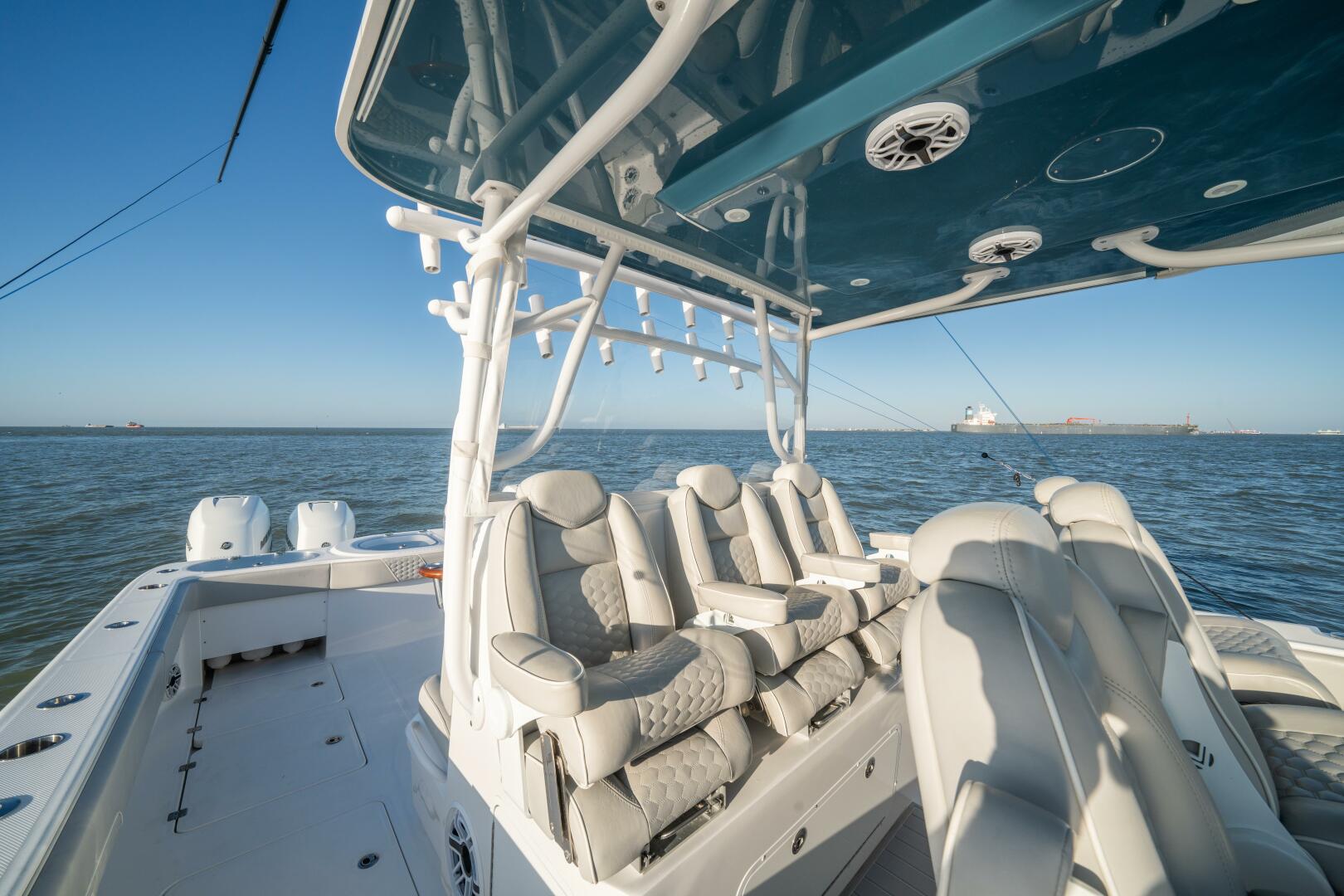 2023 Invincible 46 Catamaran - Image 11