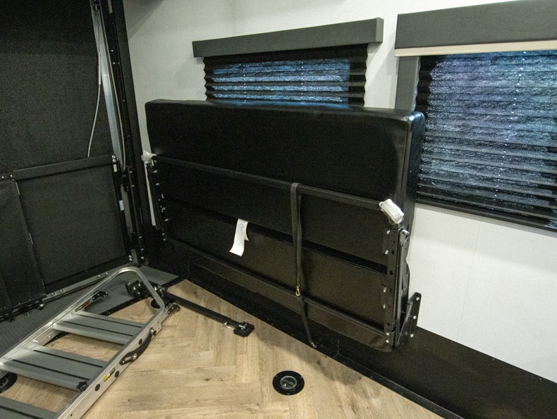 2026 Keystone RV Carbon 321LT - Image 14