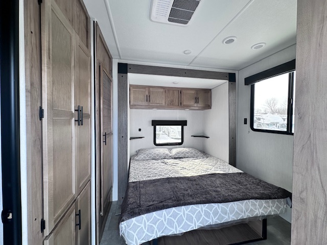 2025 CHEROKEE TIMBERWOLF 39HBA - Image 6