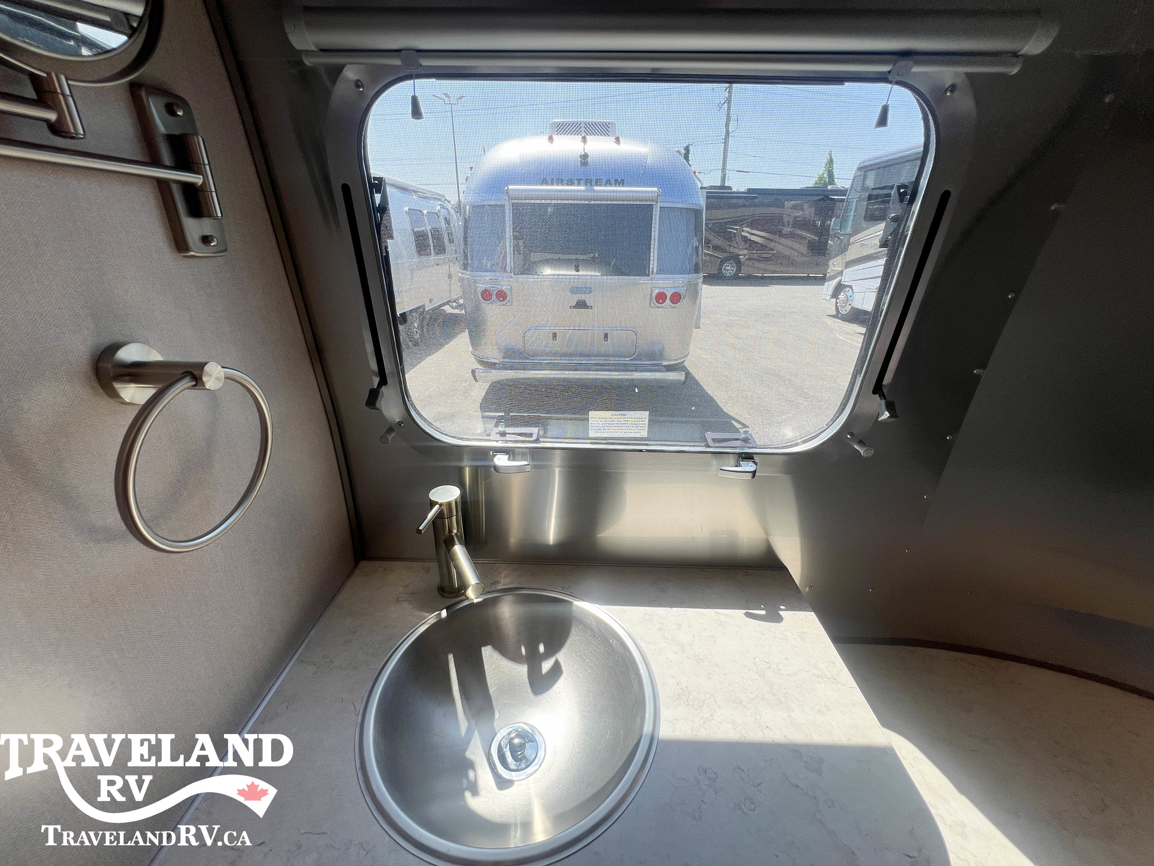 2025 Airstream Caravel 22FB - Image 23