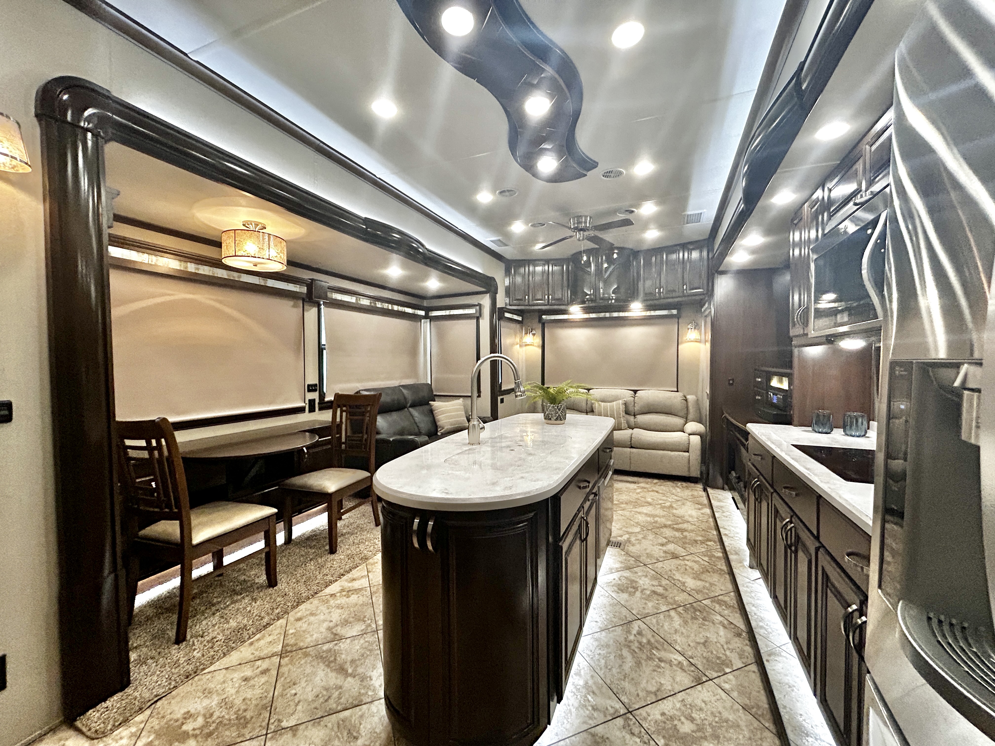 2017 Forest River Riverstone 38TS - Image 10