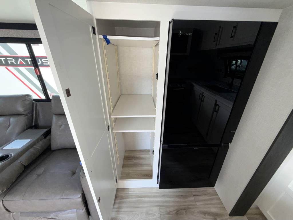 2026 VENTURE RV STRATUS 262VFK - Image 19