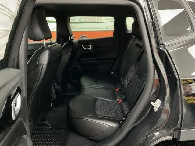 2026 Jeep Compass Latitude Altitude 4x4 - Image 31