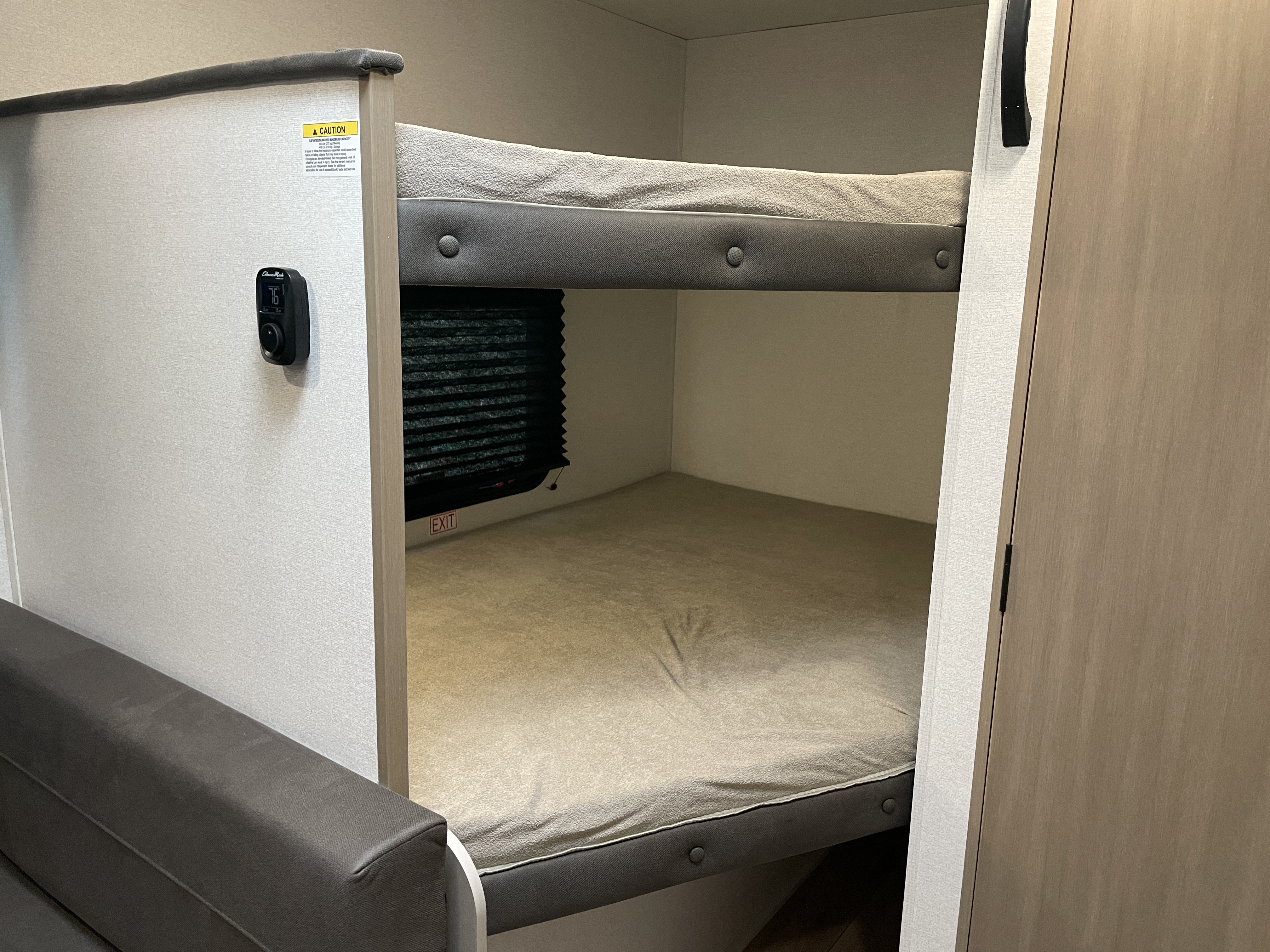 2027 Jayco Jay Flight SLX 172DB - Image 13