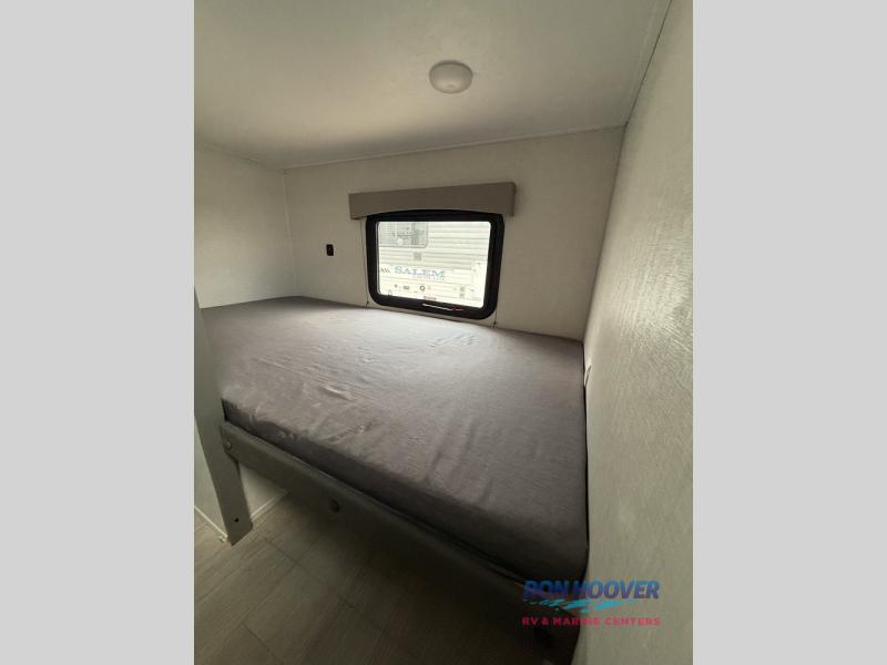 2025 COACHMEN 282DORM - Image 18