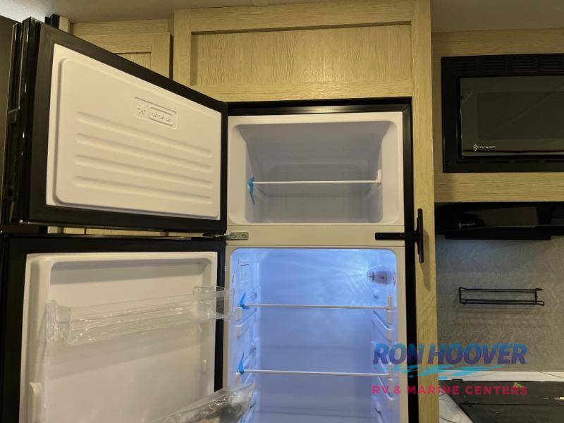 2026 COACHMEN 5260BH - Image 12