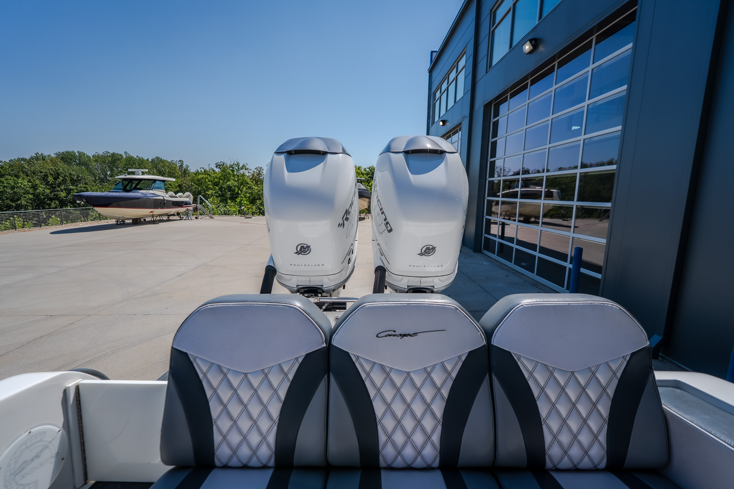 2019 Concept 36 CC - Image 41