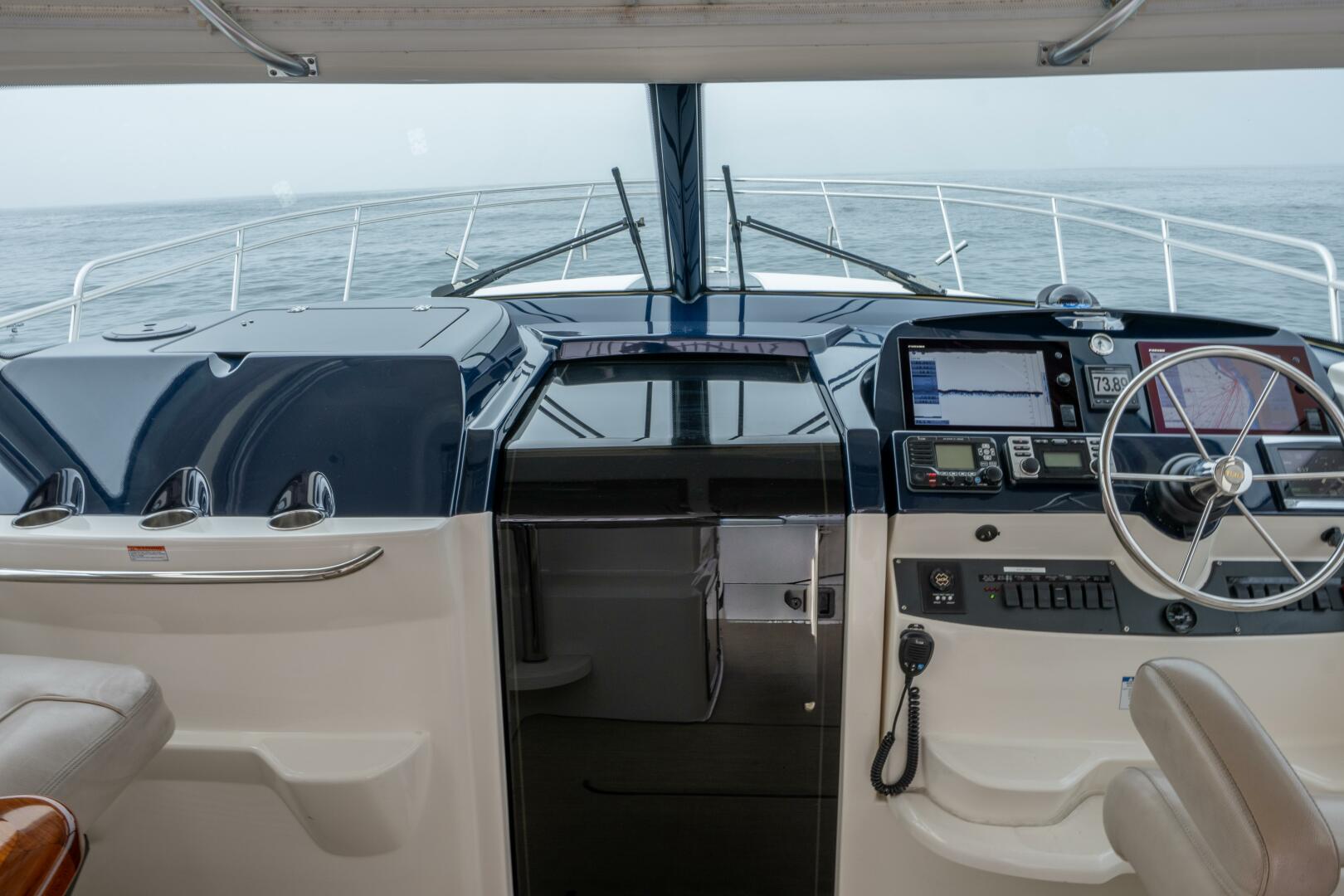 2015 Tiara Yachts 4300 Open - Image 18