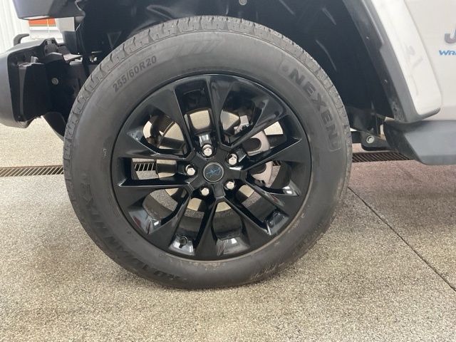 2025 Jeep Wrangler 4xe Sahara 4x4 - Image 19