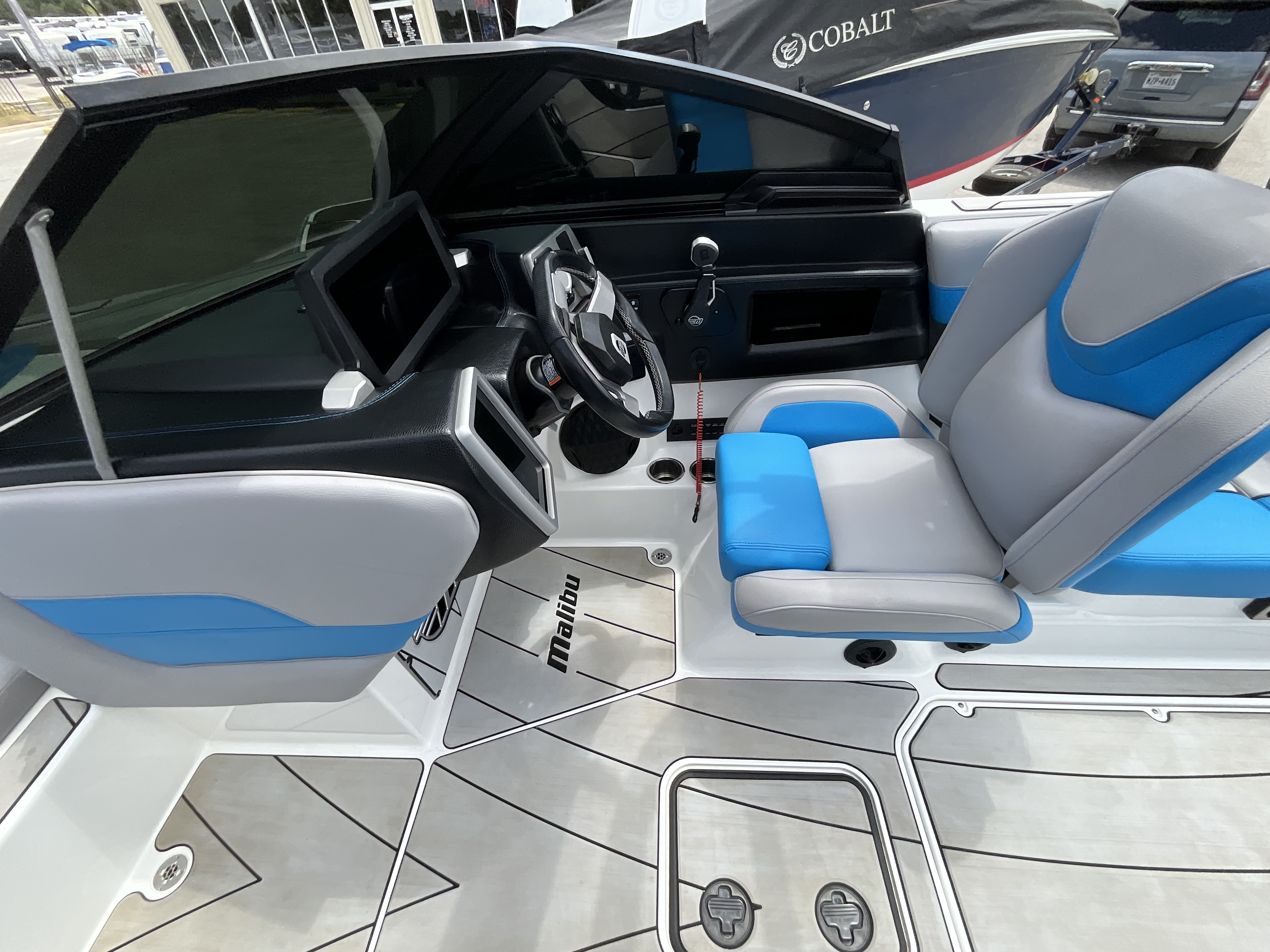 2022 MALIBU 23LSV - Image 25