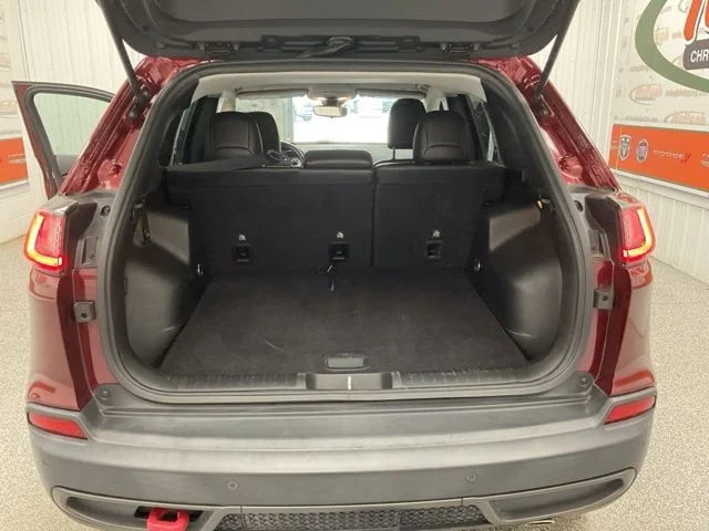 2021 Jeep Cherokee Utility 4D Trailhawk 4WD V6 - Image 21