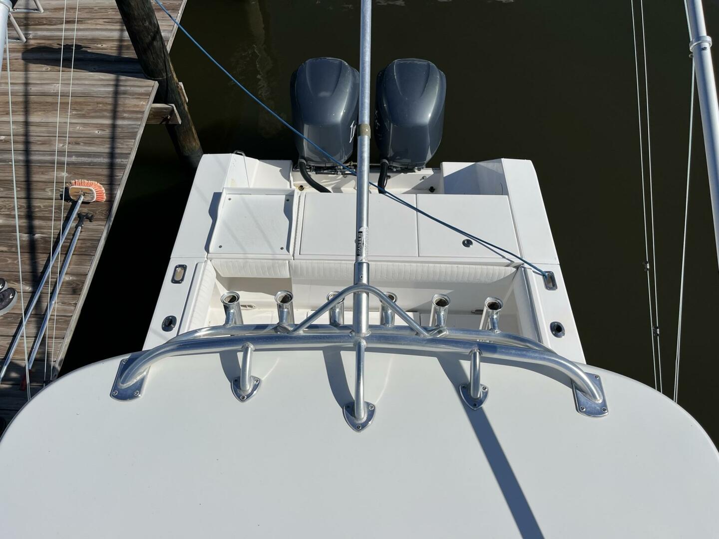 2006 Regulator 32 Center Console - Image 6