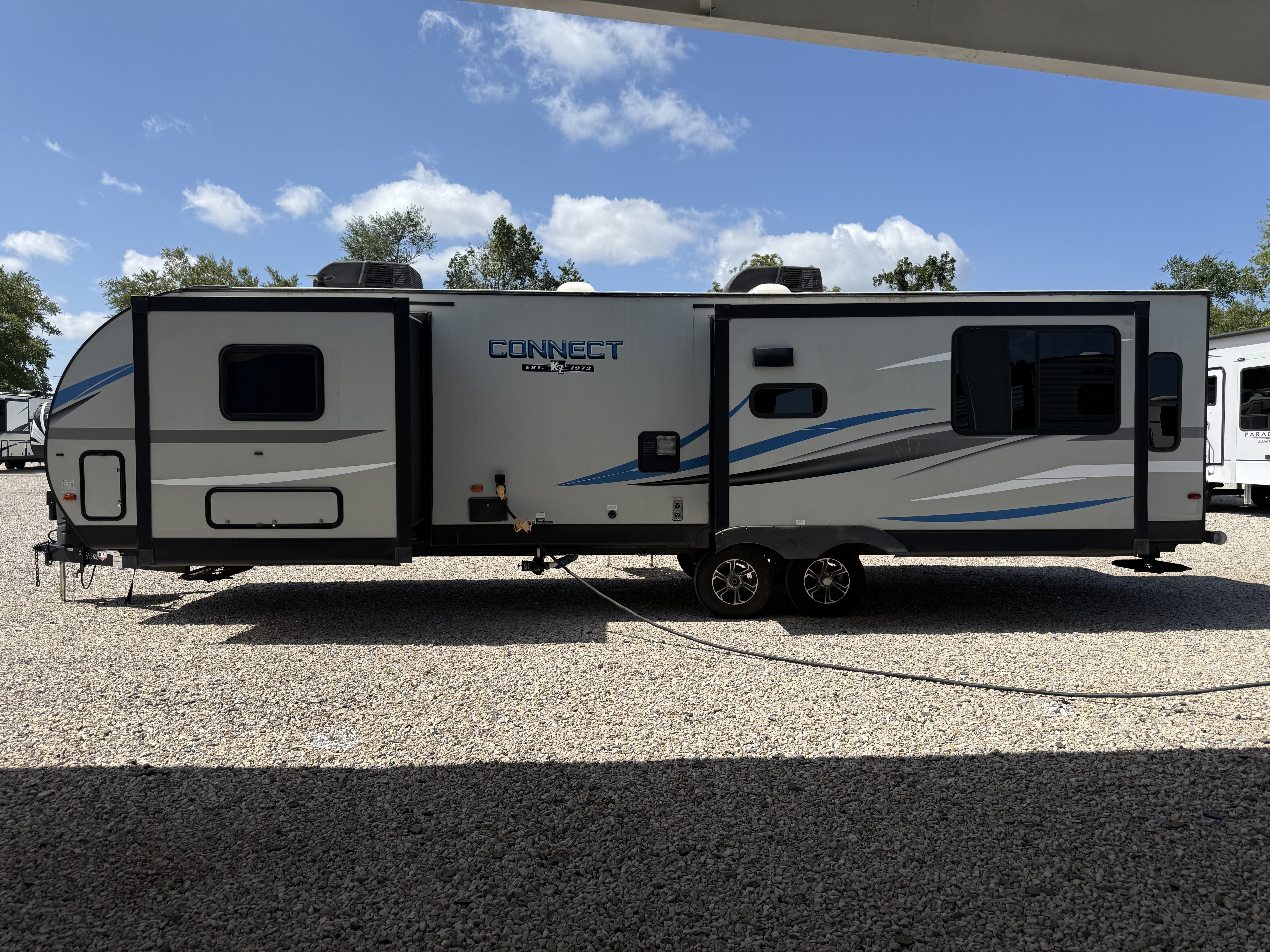 2020 KZ RV Connect C313RL - Image 4