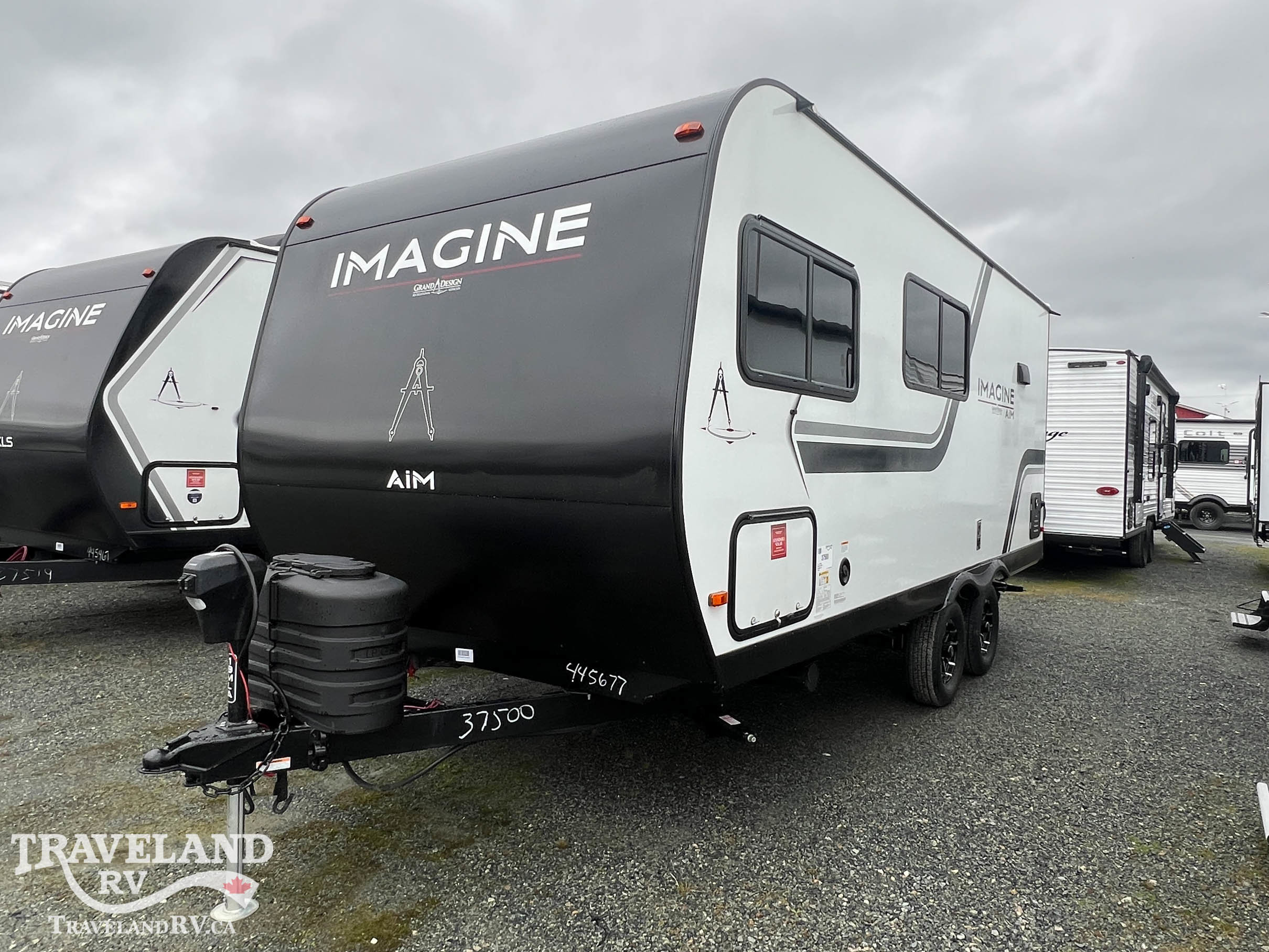 2026 Grand Design Imagine AIM 19MLA - Image 4