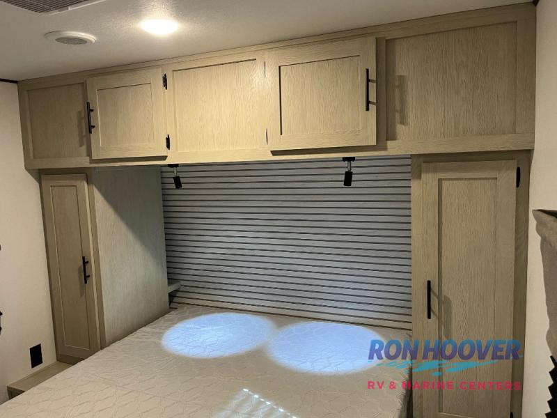 2026 COACHMEN 5260BH - Image 18