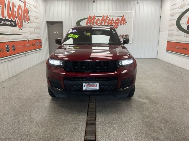 2023 Jeep Grand Cherokee L Utility 4D Altitude 4WD - Image 3