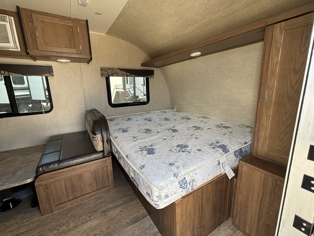 2018 Gulf Stream Ameri-Lite Super-Lite 198BH - Image 6