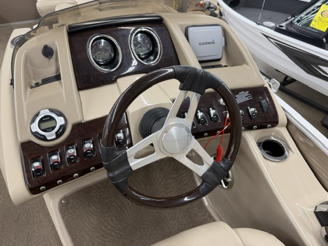 2013 Bennington 2575 GLI Standard - Image 26