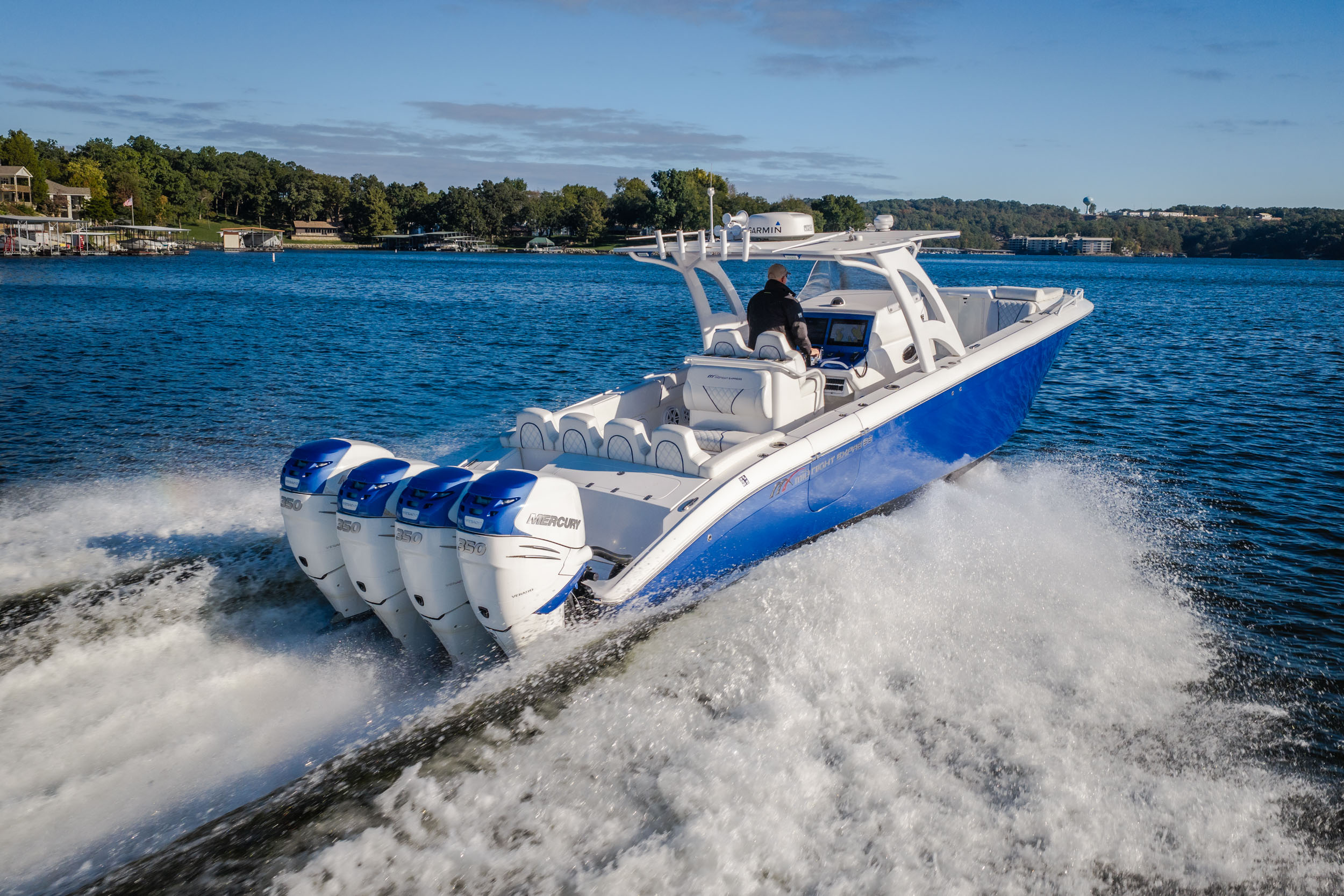 2017 Midnight Express 39 Cuddy  - Image 11