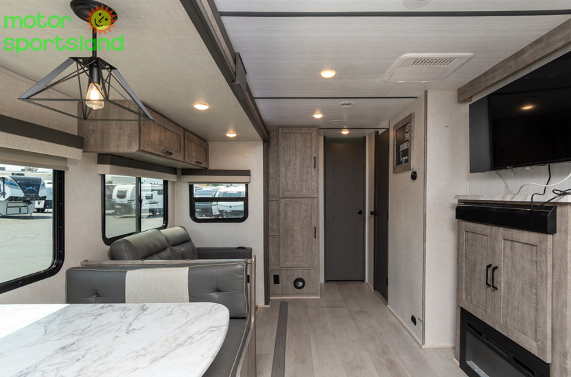 2023 Forest River Grand Surveyor 263RKSS - Image 16