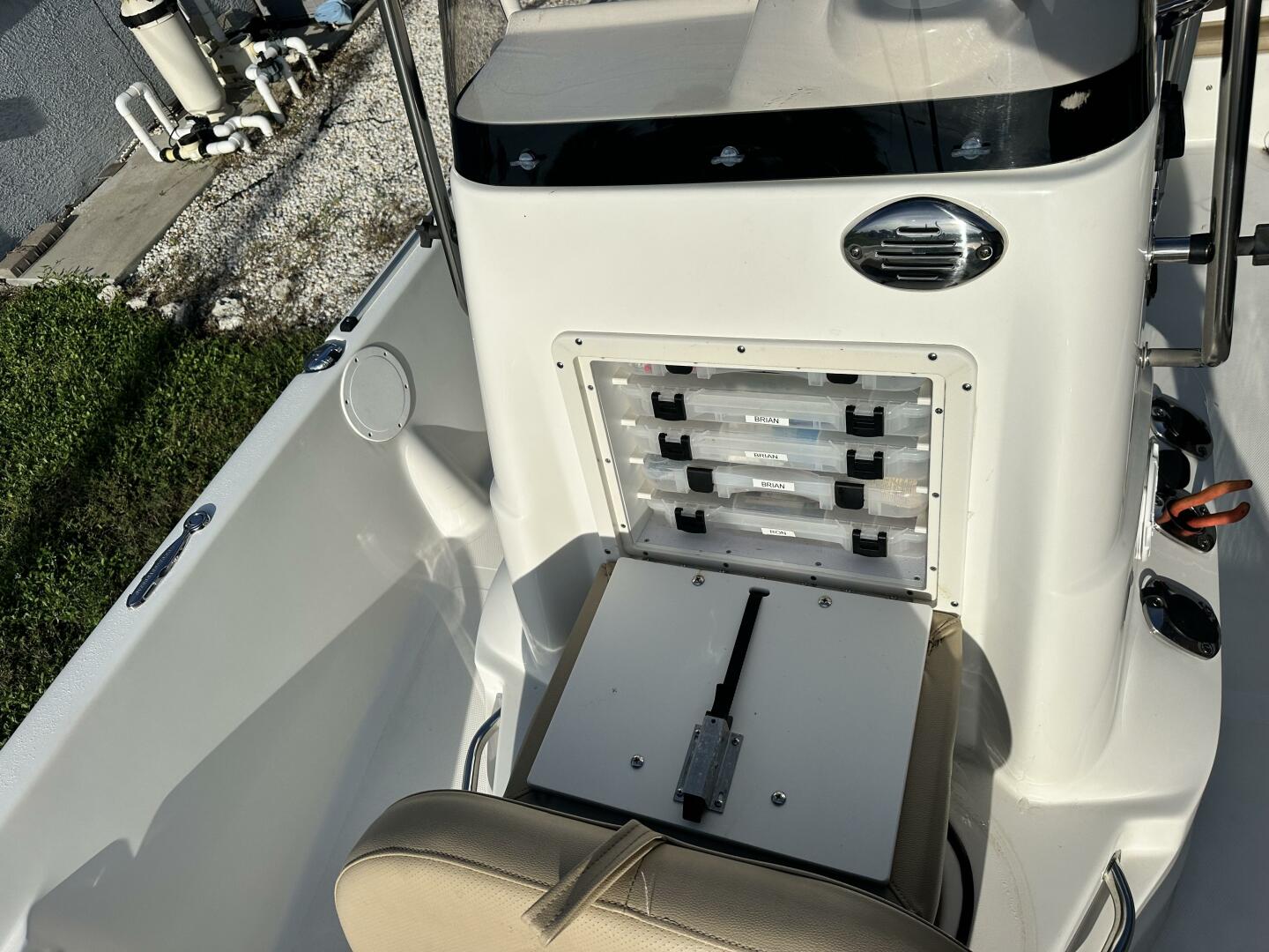2020 NauticStar 2140 Sport Shallow Bay - Image 10