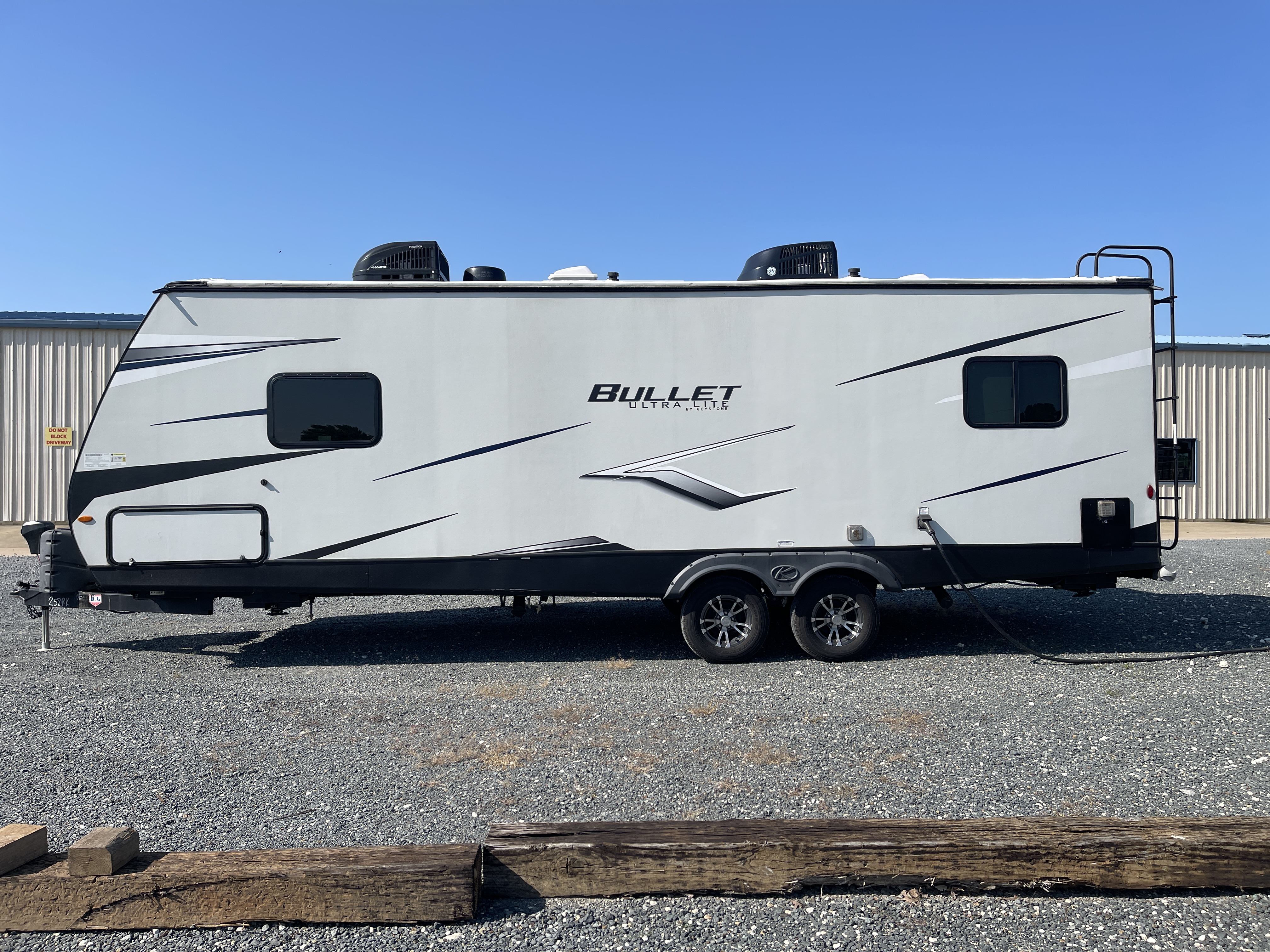 2022 Keystone BULLET 258RKS - Image 4