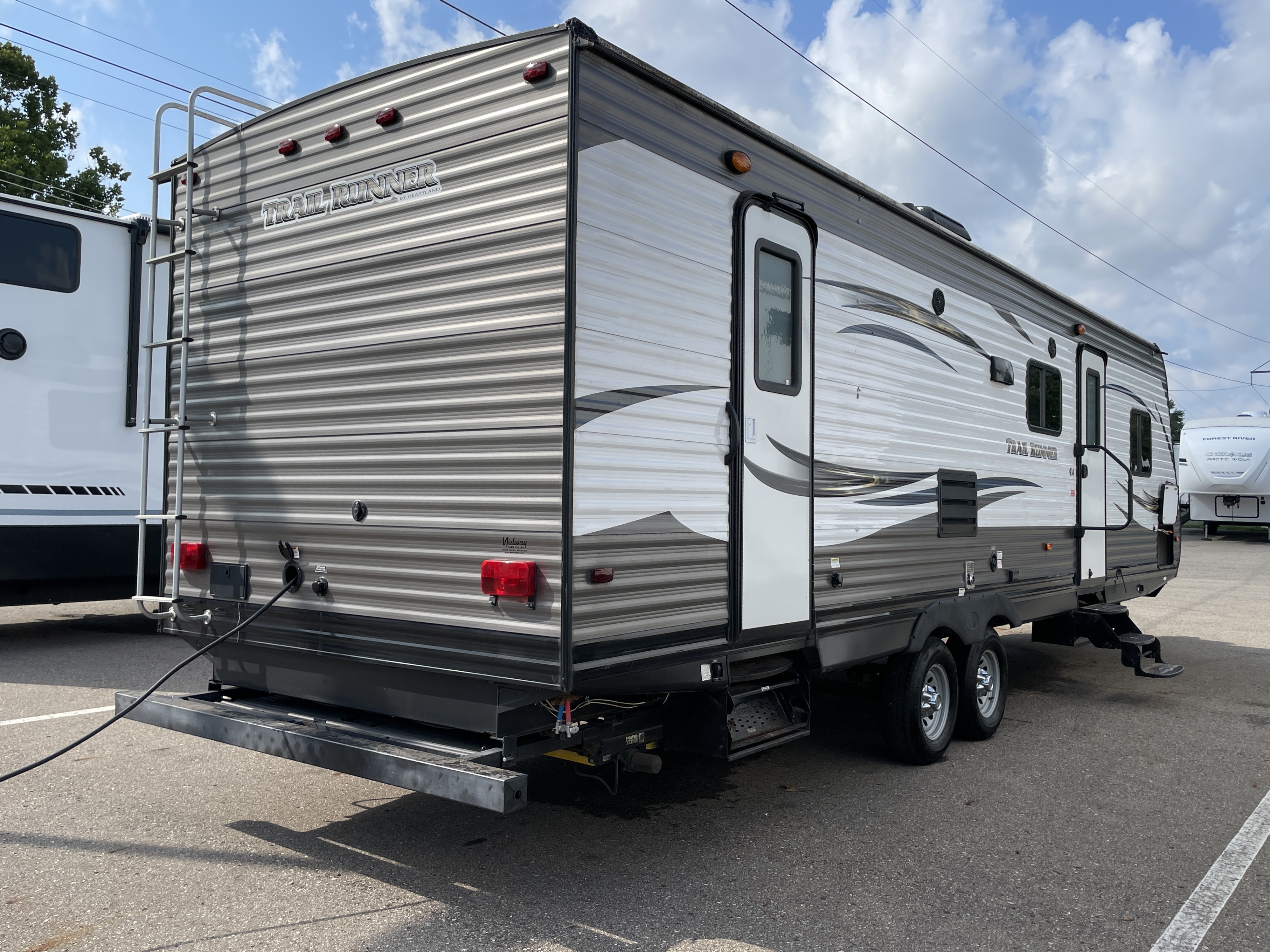 2016 Heartland Trail Runner TR 29 MSB - Image 4