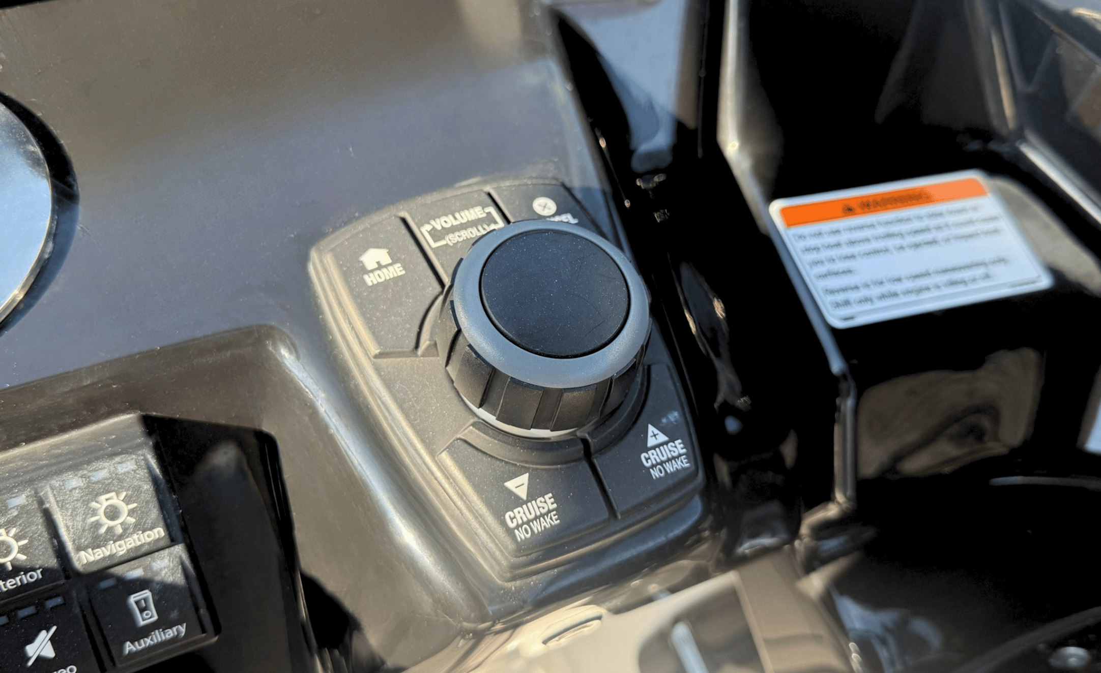 2018 YAMAHA 242X - Image 22