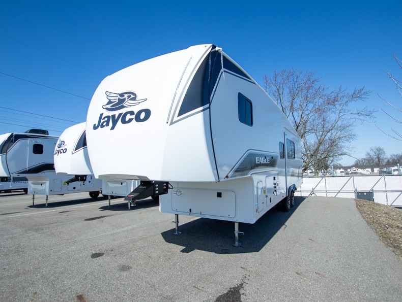2026 Jayco Eagle SLE 28BHU - Image 4