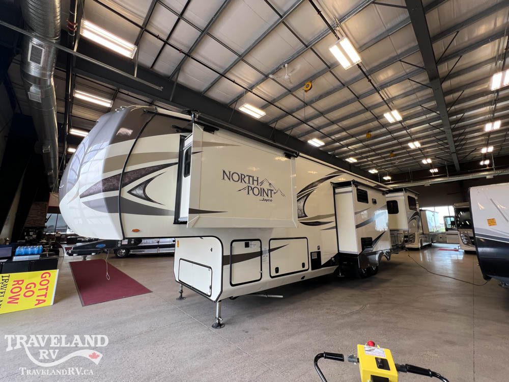 2018 JAYCO NORTH POINT 317RLOK - Image 4